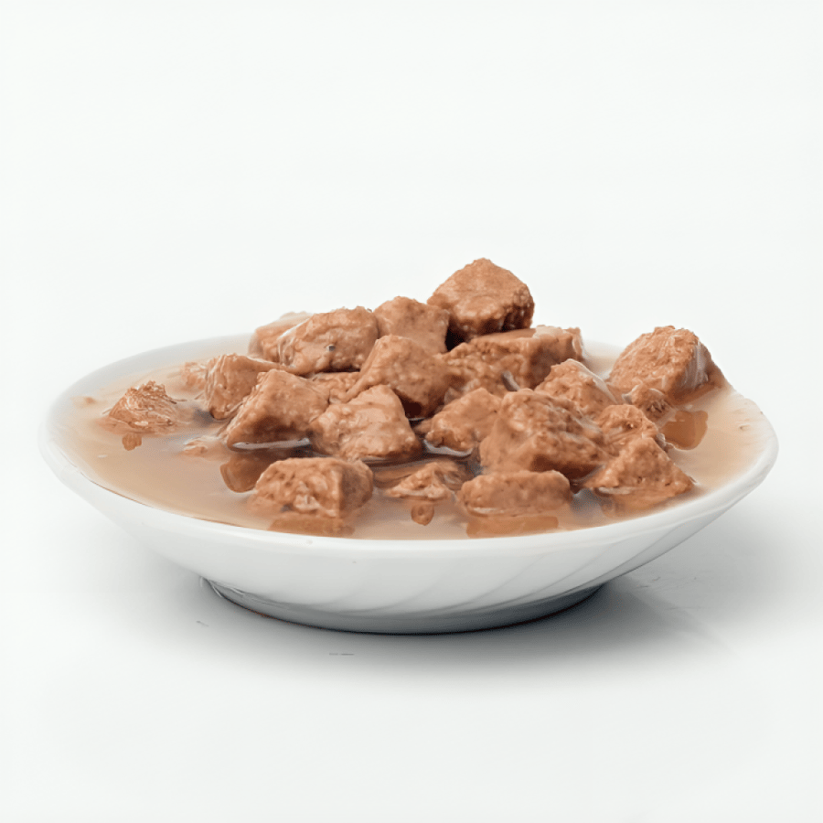قطع الدجاج نكهات مختلفه رطبه للقطط