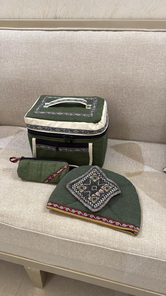 طقم العزبة الملكية