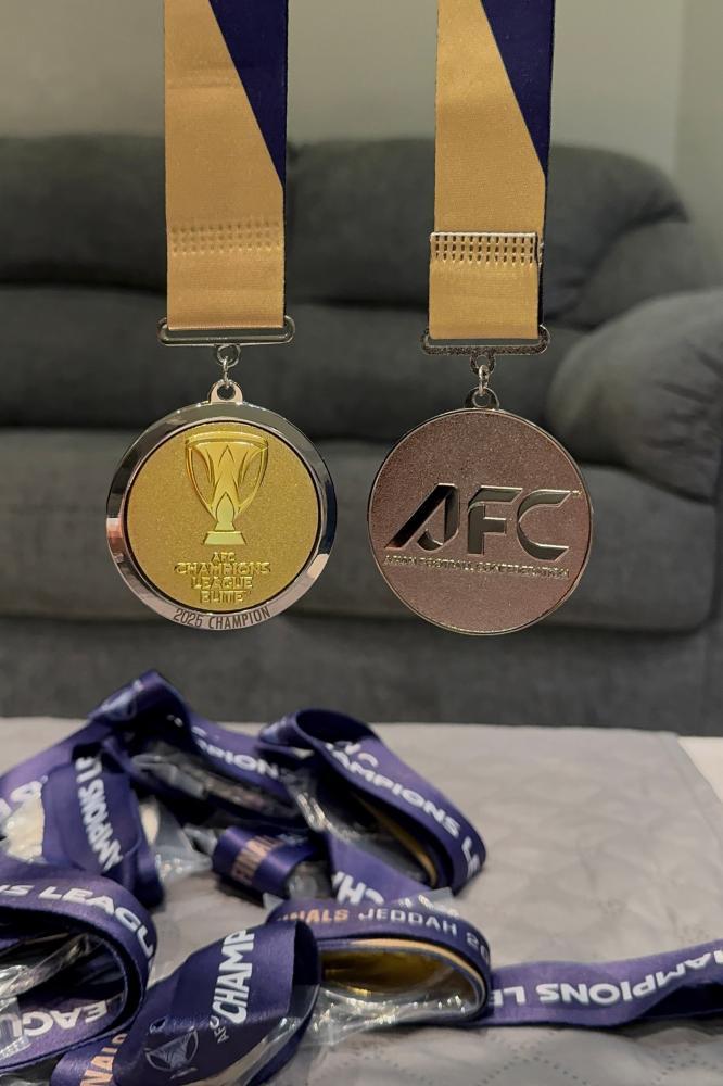 ميدالية الاهلي بطل كأس اسيا النخبة 2025