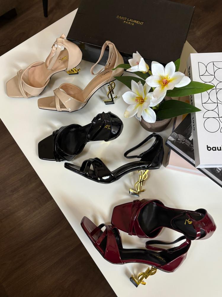 صندل كعب إيف سان لوران أيقوني (YSL Opyum Sandals)