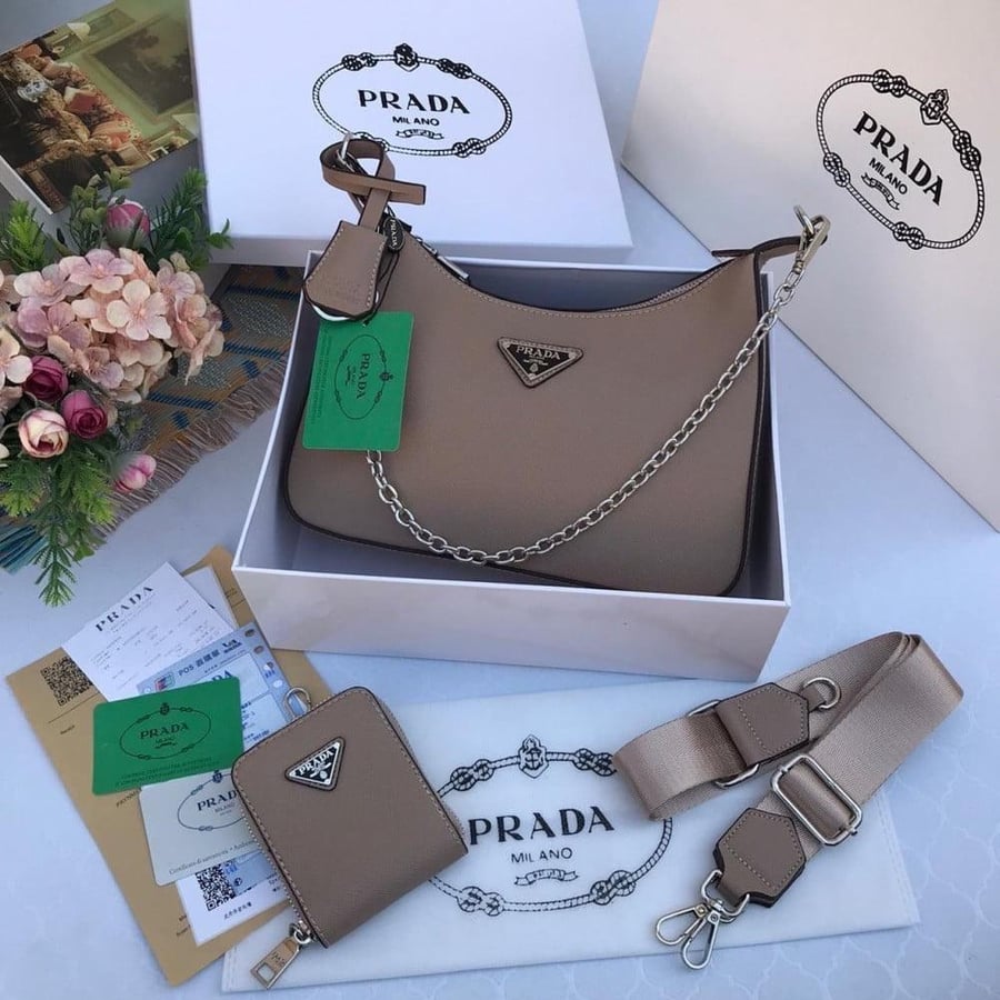 Bag (Prada)