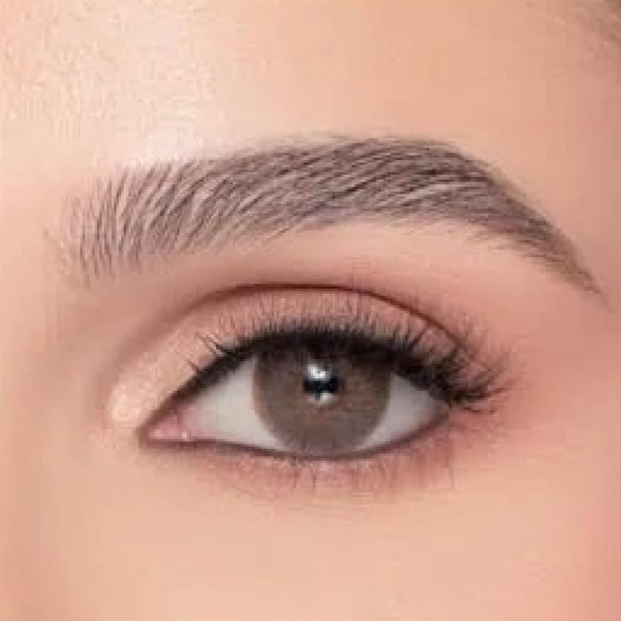 عدسات ناتشورال كور لا لاتيه