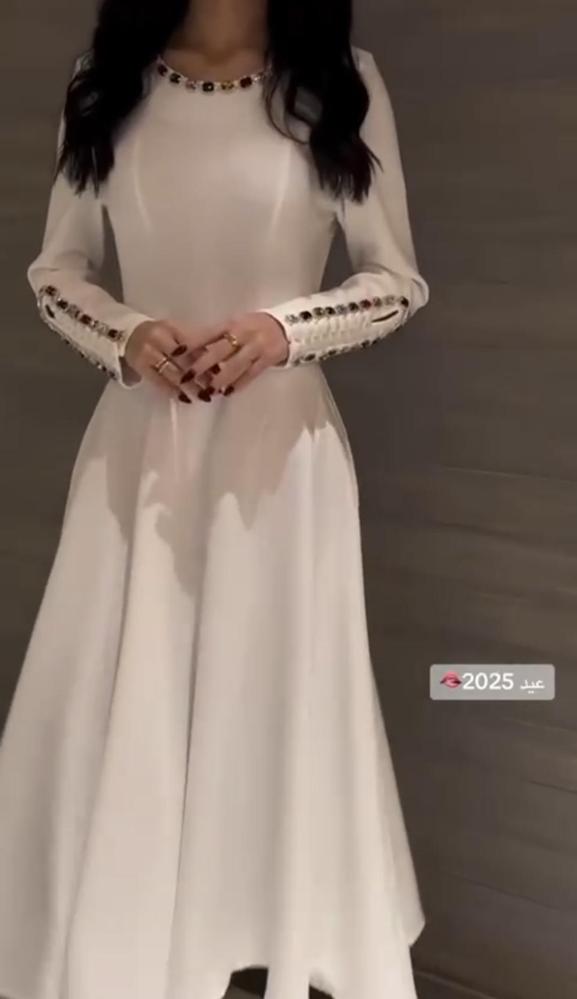 فستان ادريانا