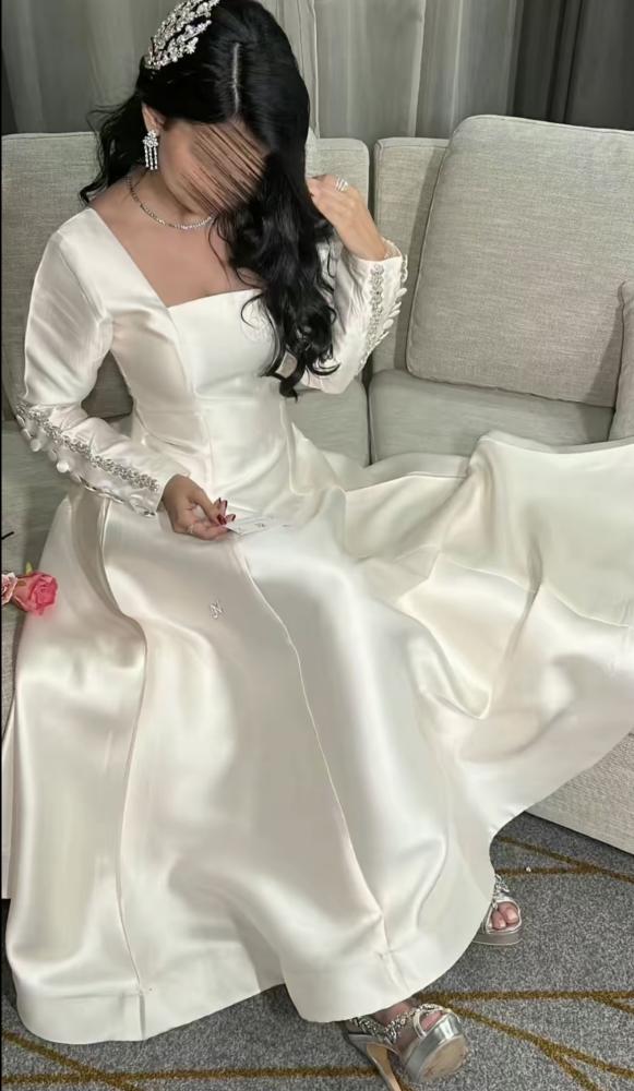 فستان عهد