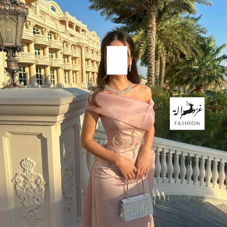 فستان لانا