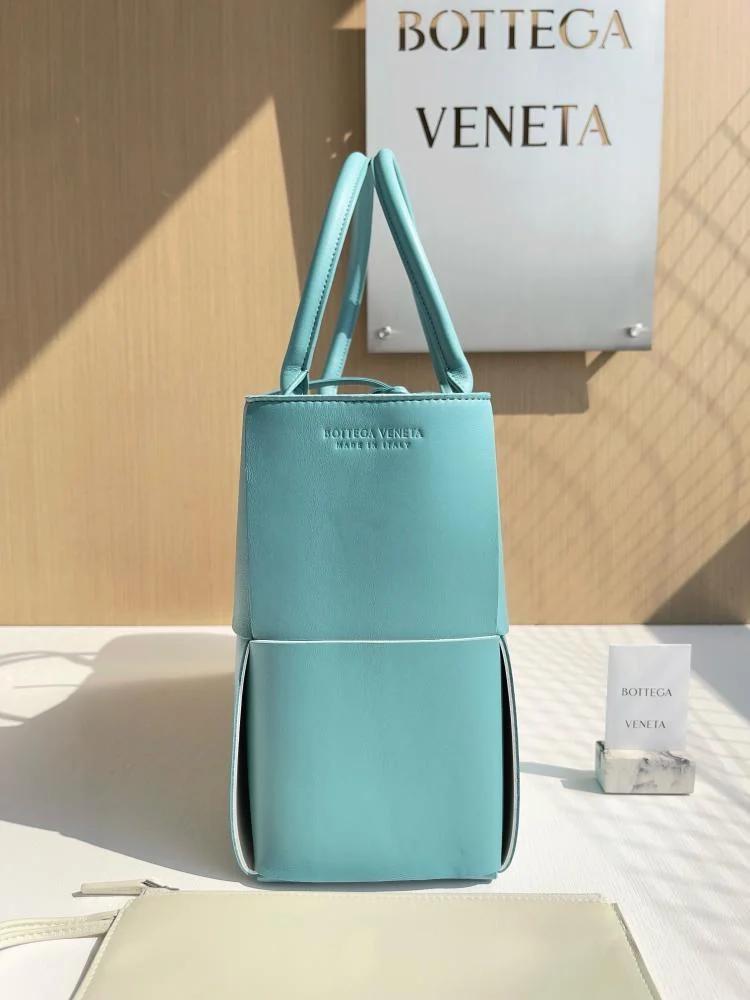 شنطة بوتيقا ARCO مقاس 36.5cm