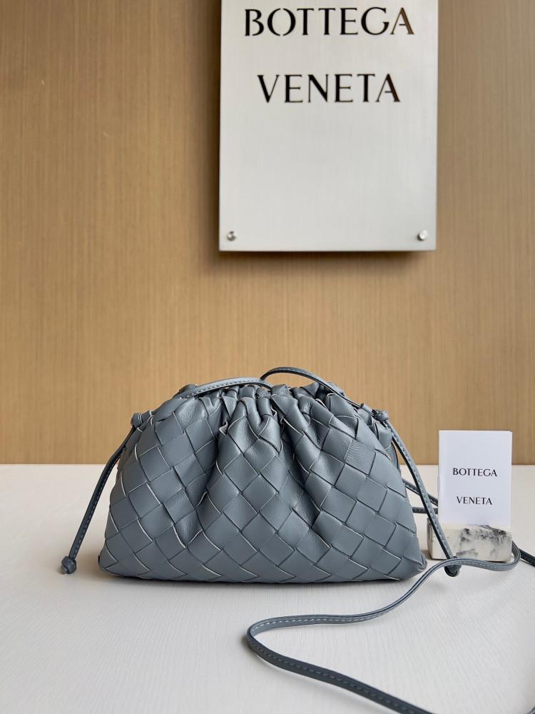 شنطة بوتيقا Mini Pouch مقاس22cm