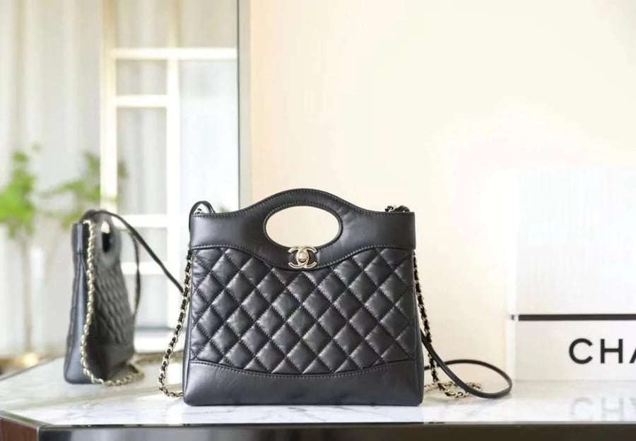 شنطة شانيل 23A مقاس 23cm