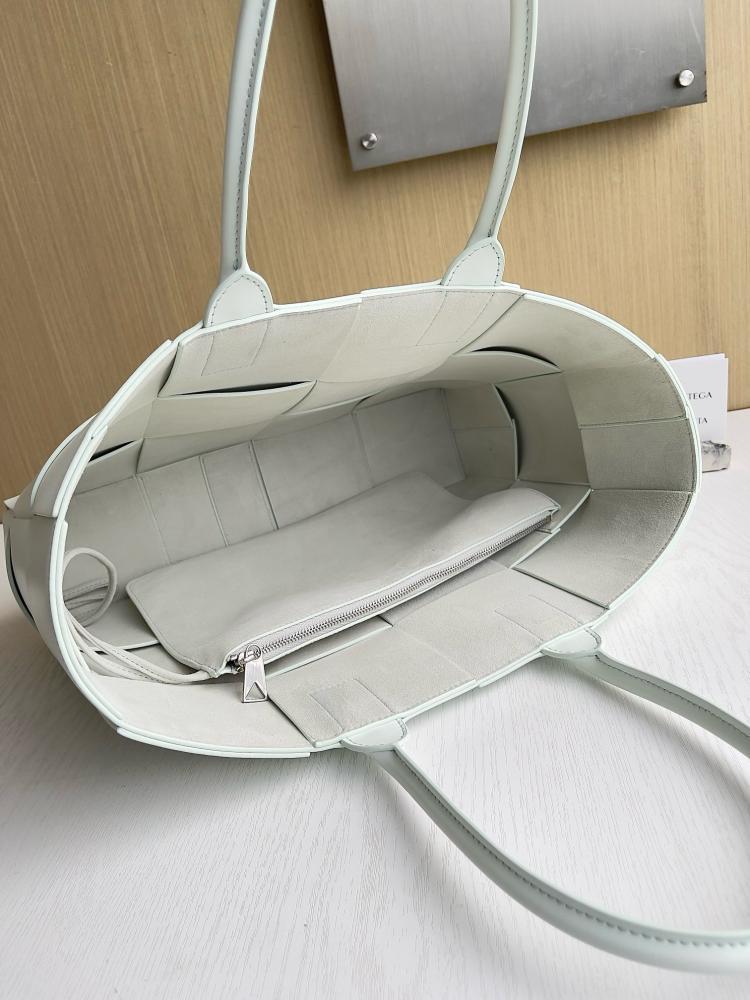 شنطة بوتيقا ARCO مقاس 37cm