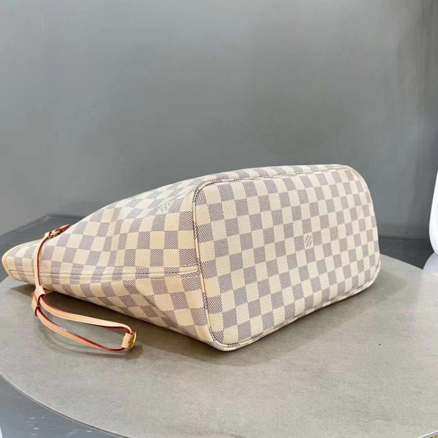 شنطة لويس فيتون NEVERFULL MM مقاس31cm
