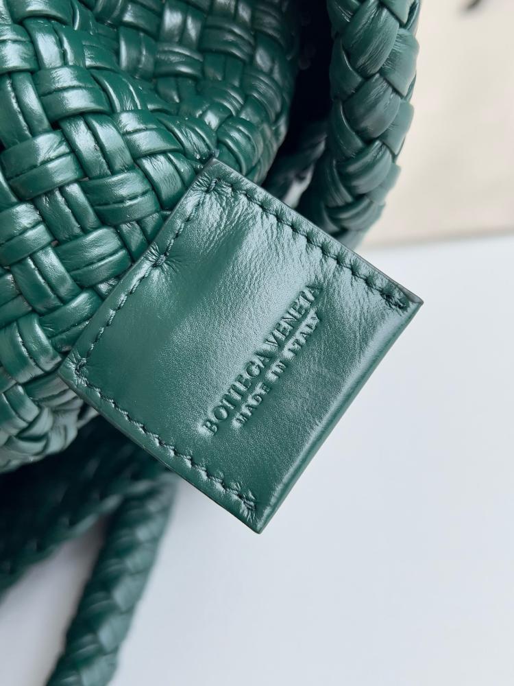 شنطة بوتيقا TOSCA مقاس 27cm