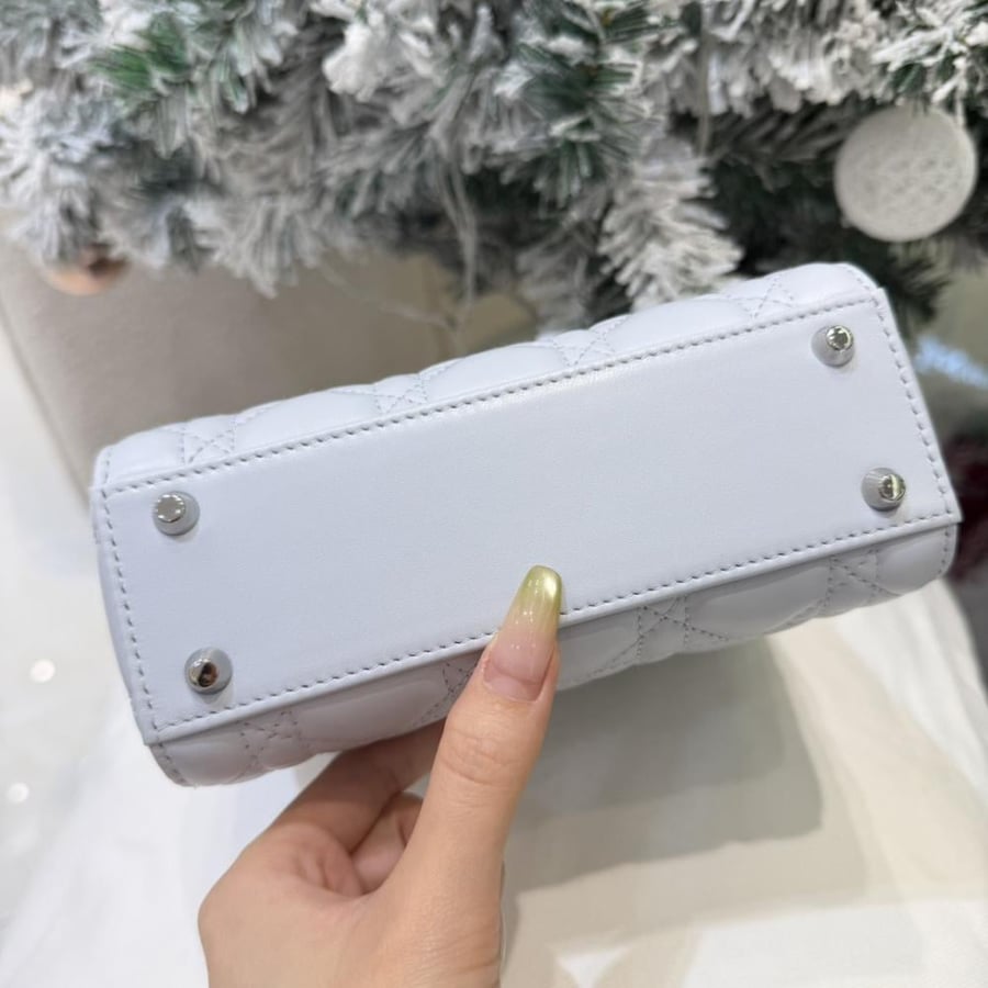 شنطة ليدي ديور ميني مقاس 17cm