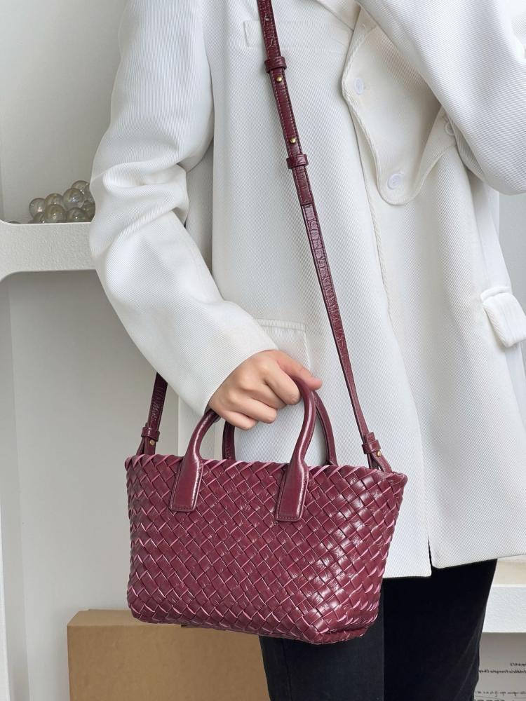 شنطة بوتيقا mini Cabot مقاس 20cm