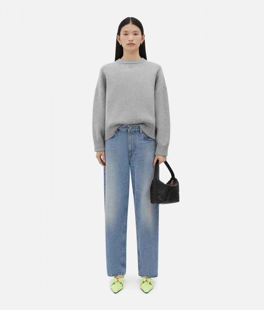 شنطة بوتيقا Wallace Shoulder مقاس 20cm