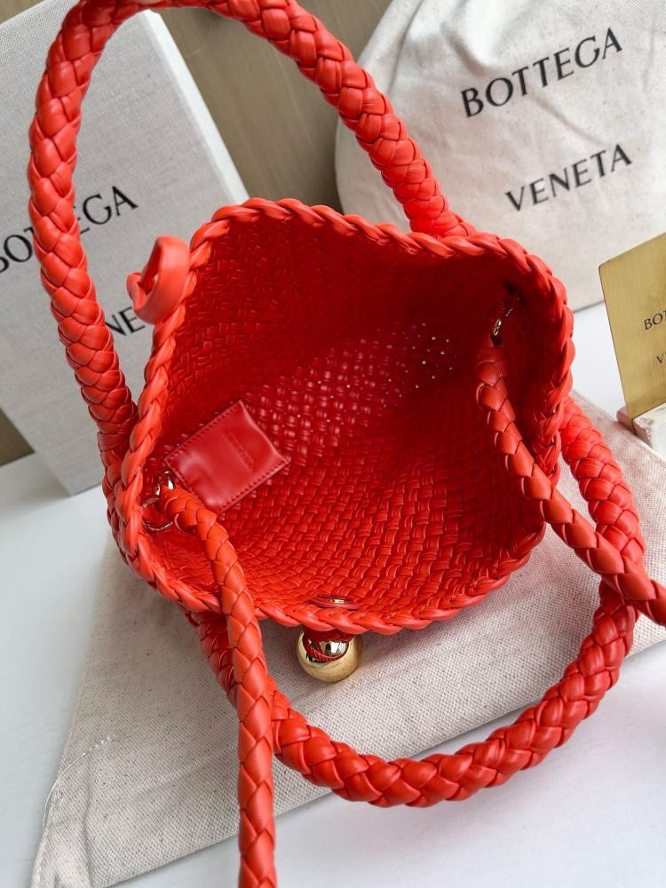 شنطة بوتيقا Tosca مقاس 20cm