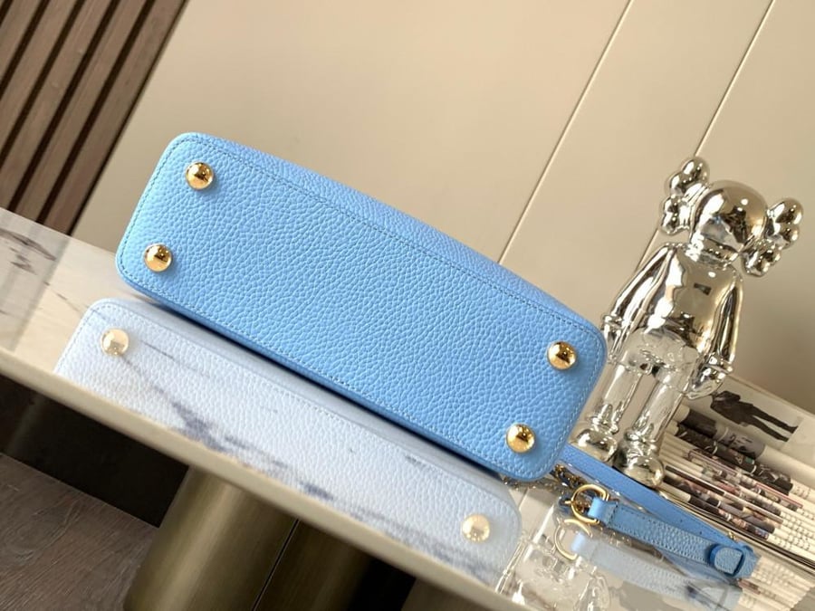 شنطة لوي فيتون كابسين BB مقاس27cm