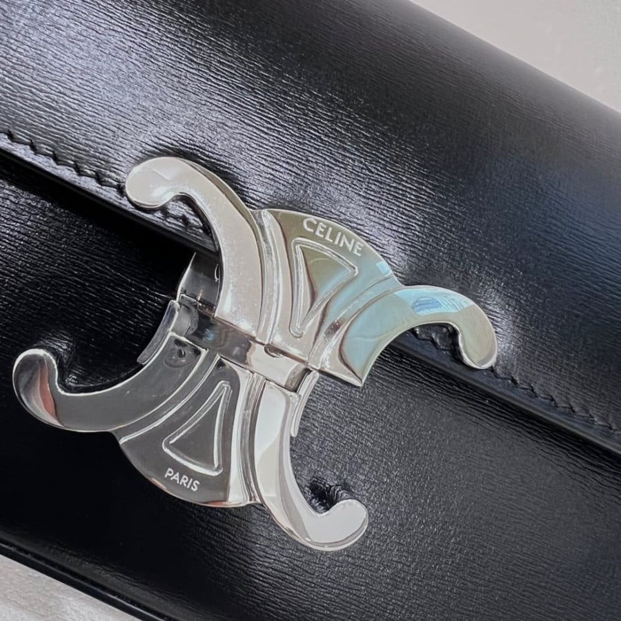 سيلين SHOULDER BAG مقاس 20cm