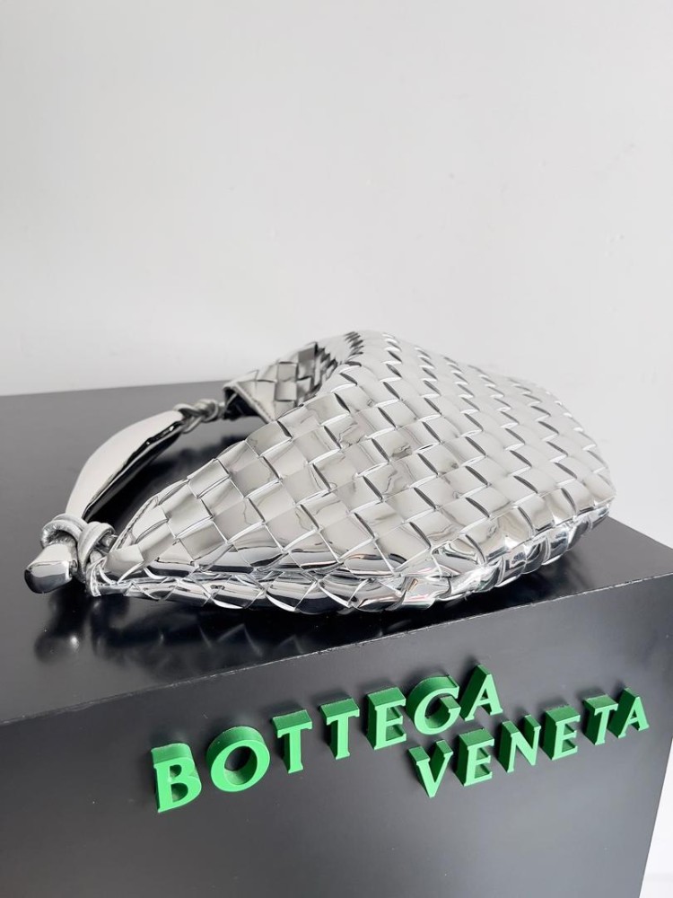Sardine Bag Bottega Silver Size 32