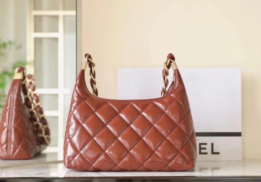 شنطة شانيل 24A مقاس 26cm