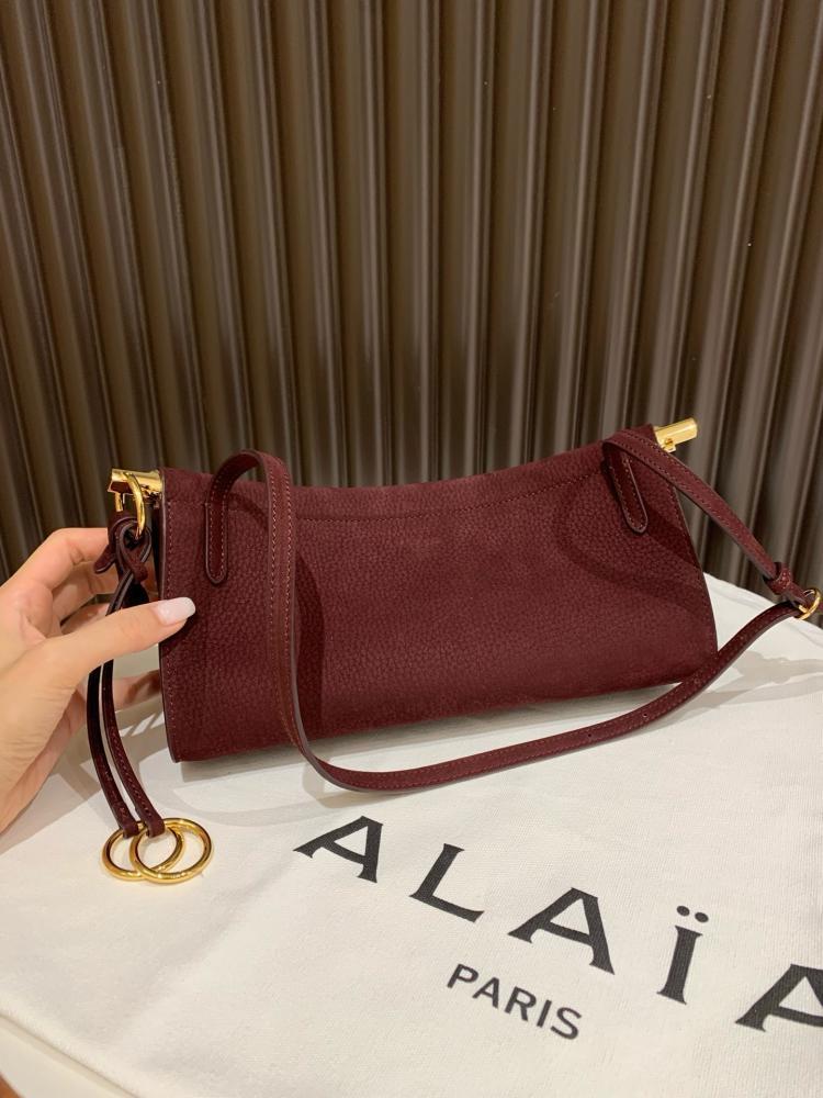 LE ALAIA