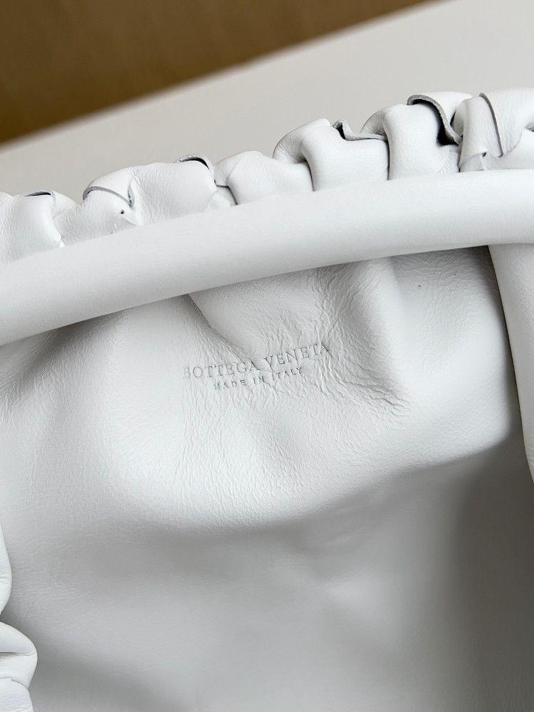 شنطة بوتيقا Mini Pouch مقاس22cm