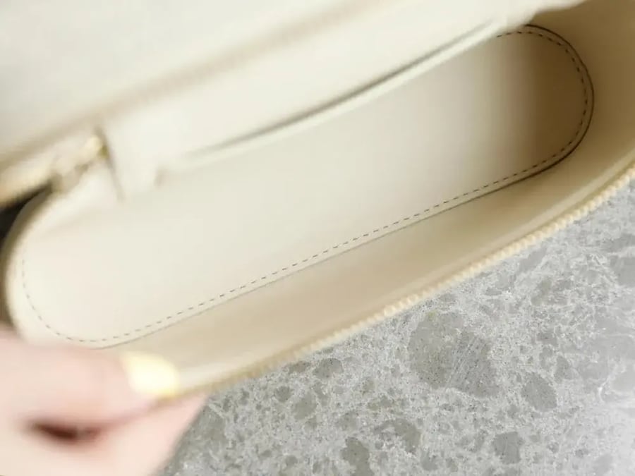 شنطة ديور Trianon Soft Vanity مقاس 19cm