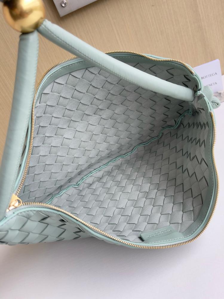 شنطة بوتيقا TURN مقاس 29cm