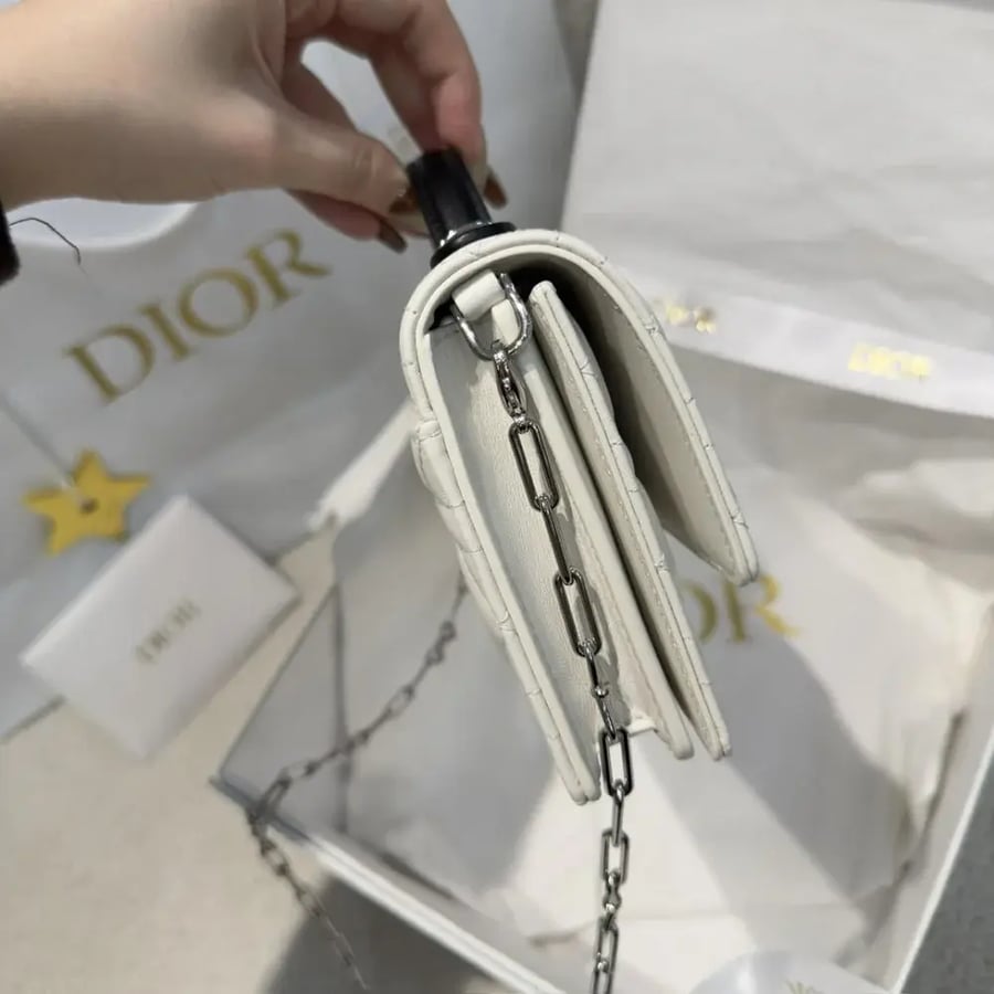 شنطة ديور ليدي كلاتش مقاس 21cm