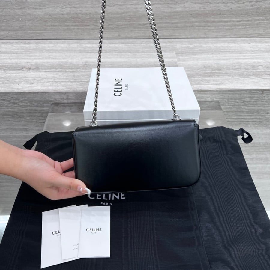سيلين SHOULDER BAG مقاس 20cm