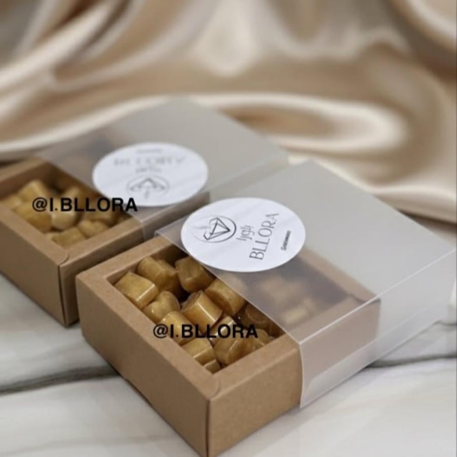 مستكة معطرة برائحة البخور