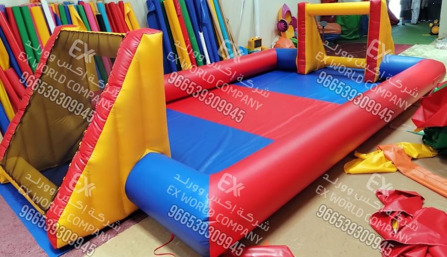 ملعب صابوني طول 8 متر × عرض 4 متر