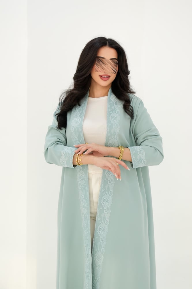 عبايه لون الباستيل الفاتح