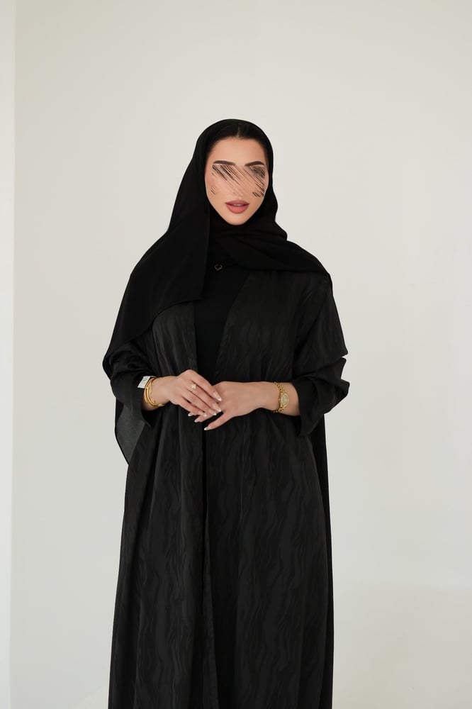 عبايه كريب مع حرير