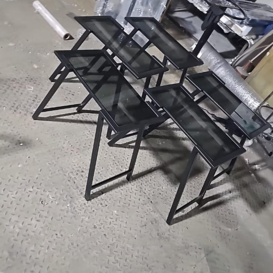 طاوله خدمه تصميم حديث
