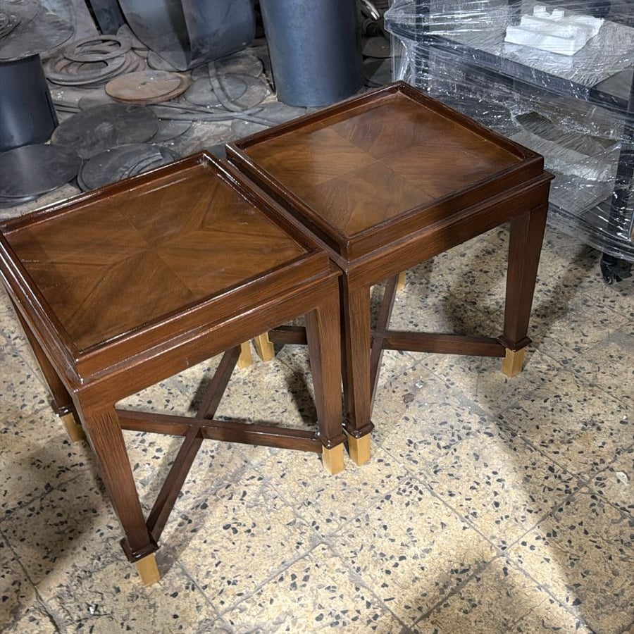 Wooden corner walnut shell