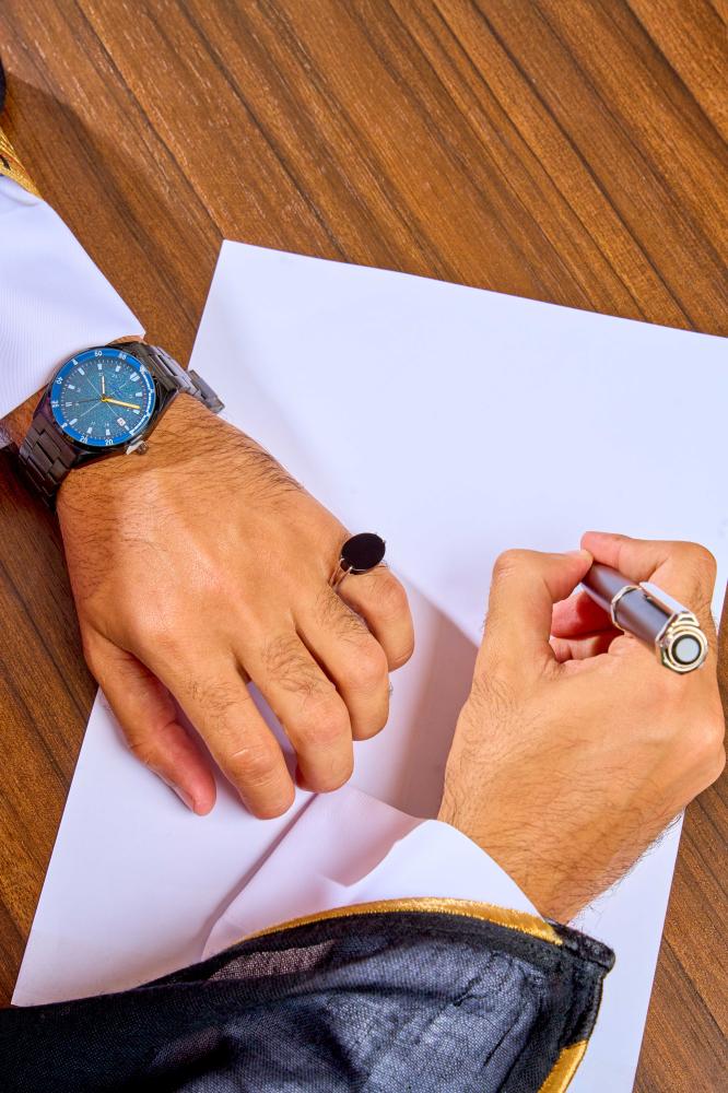 ساعات رجالية لافوس