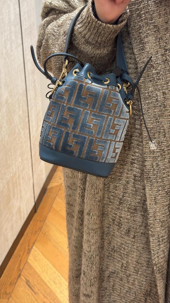 فندي  FENDI