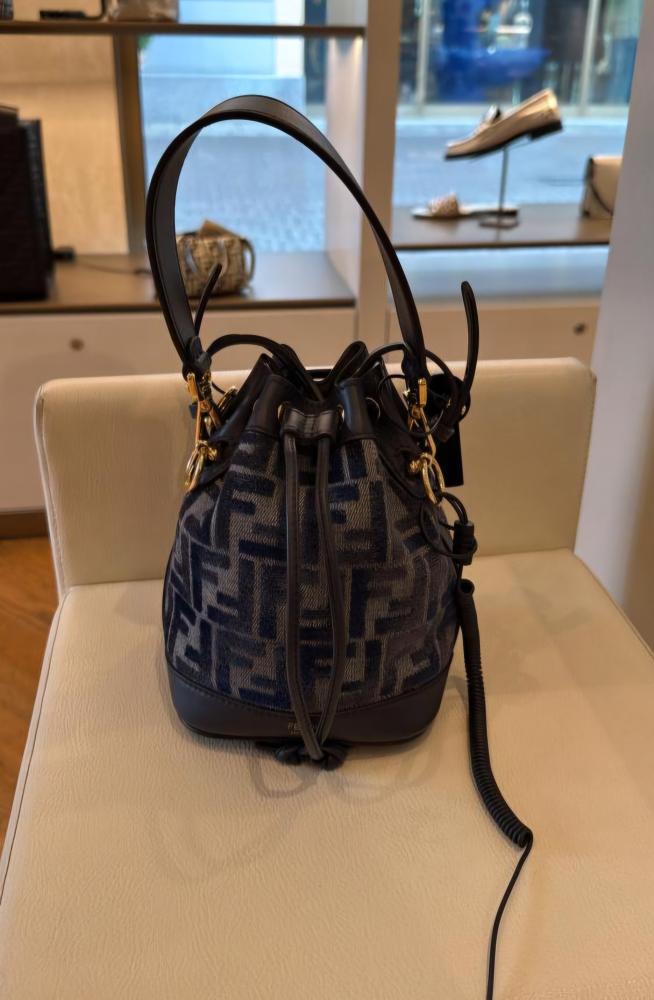 فندي  FENDI