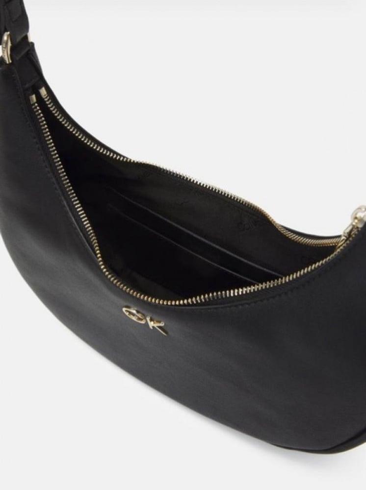 كالفن كلاين شولدر باق  Calvin Klein
