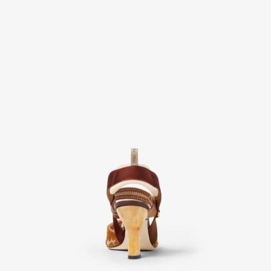 كعب فندي FENDI