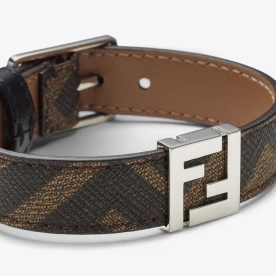 اسوارة فندي  FENDI