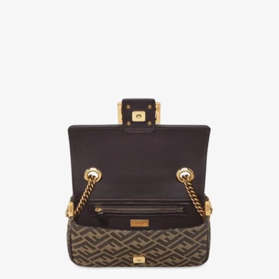فندي  FENDI