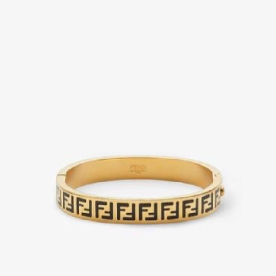 اسوارة فندي  FENDI