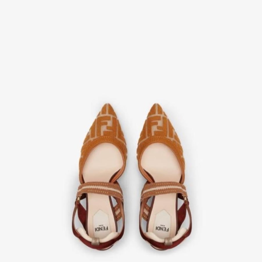 كعب فندي FENDI