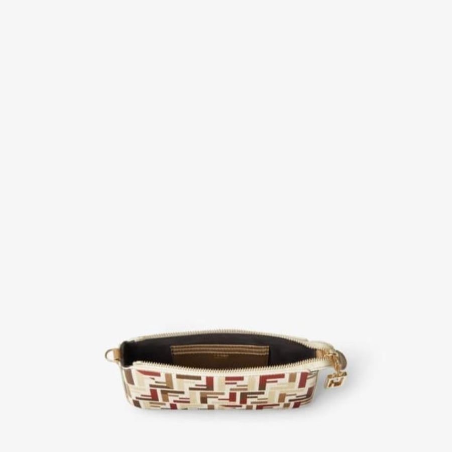 فندي  FENDI