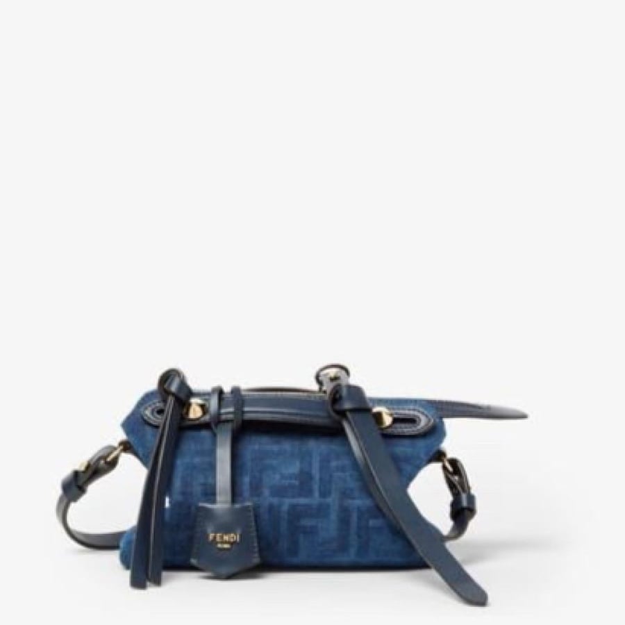 فندي بوكيت  FENDI
