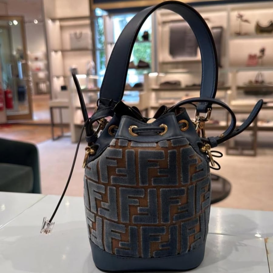 فندي  FENDI