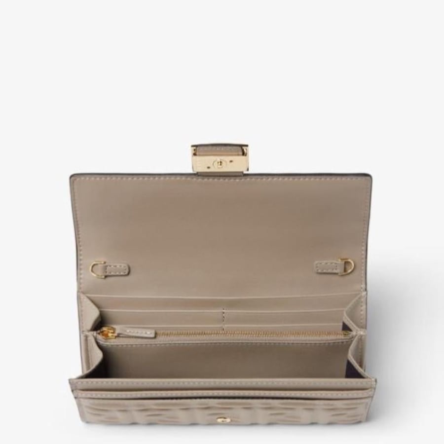 فندي  FENDI