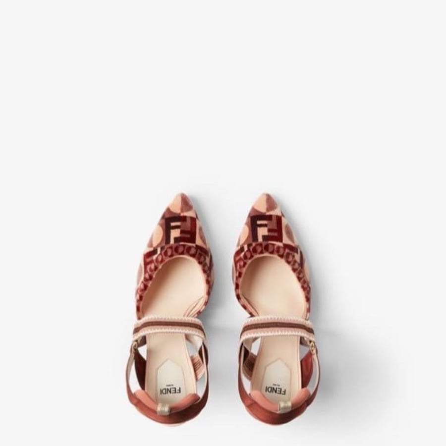كعب فندي FENDI