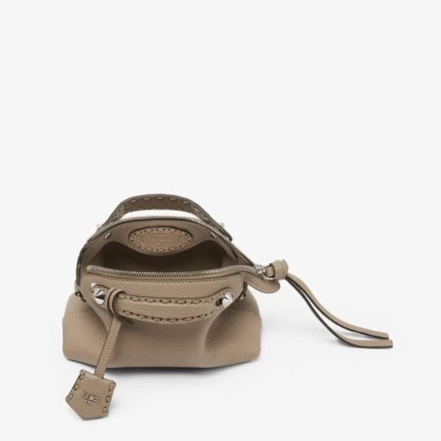 فندي بوكيت  FENDI